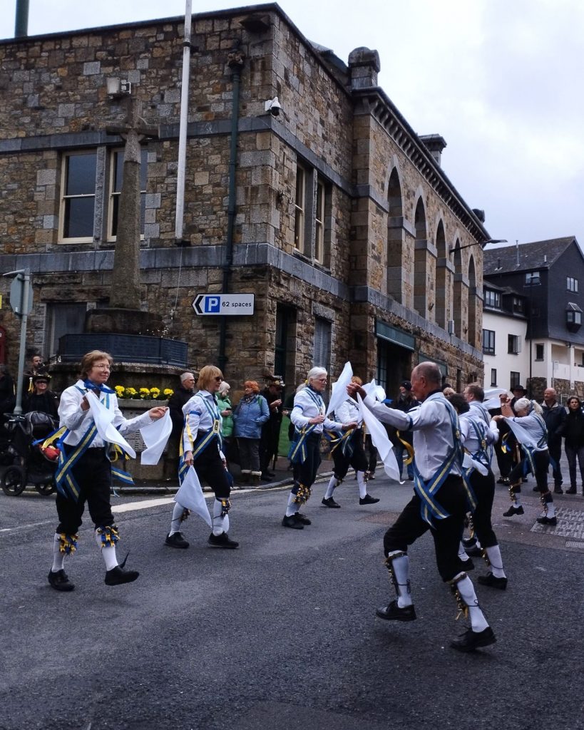 Morris side dancing